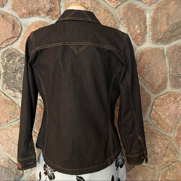 New condition denim shacket with interesting detailing - Picture 5 of 6